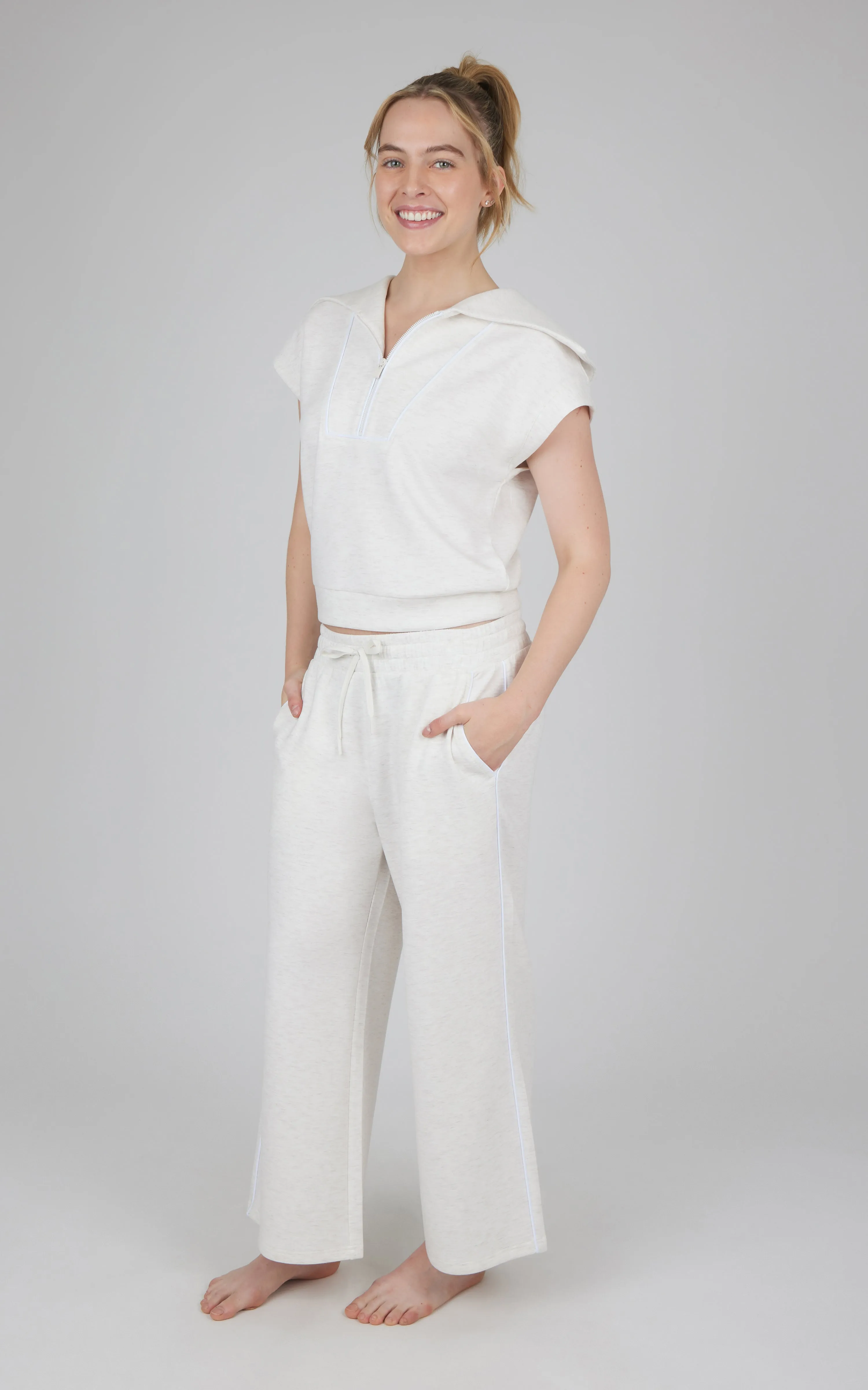 2 PC Half Zip and Pant w/ Contrast Piping