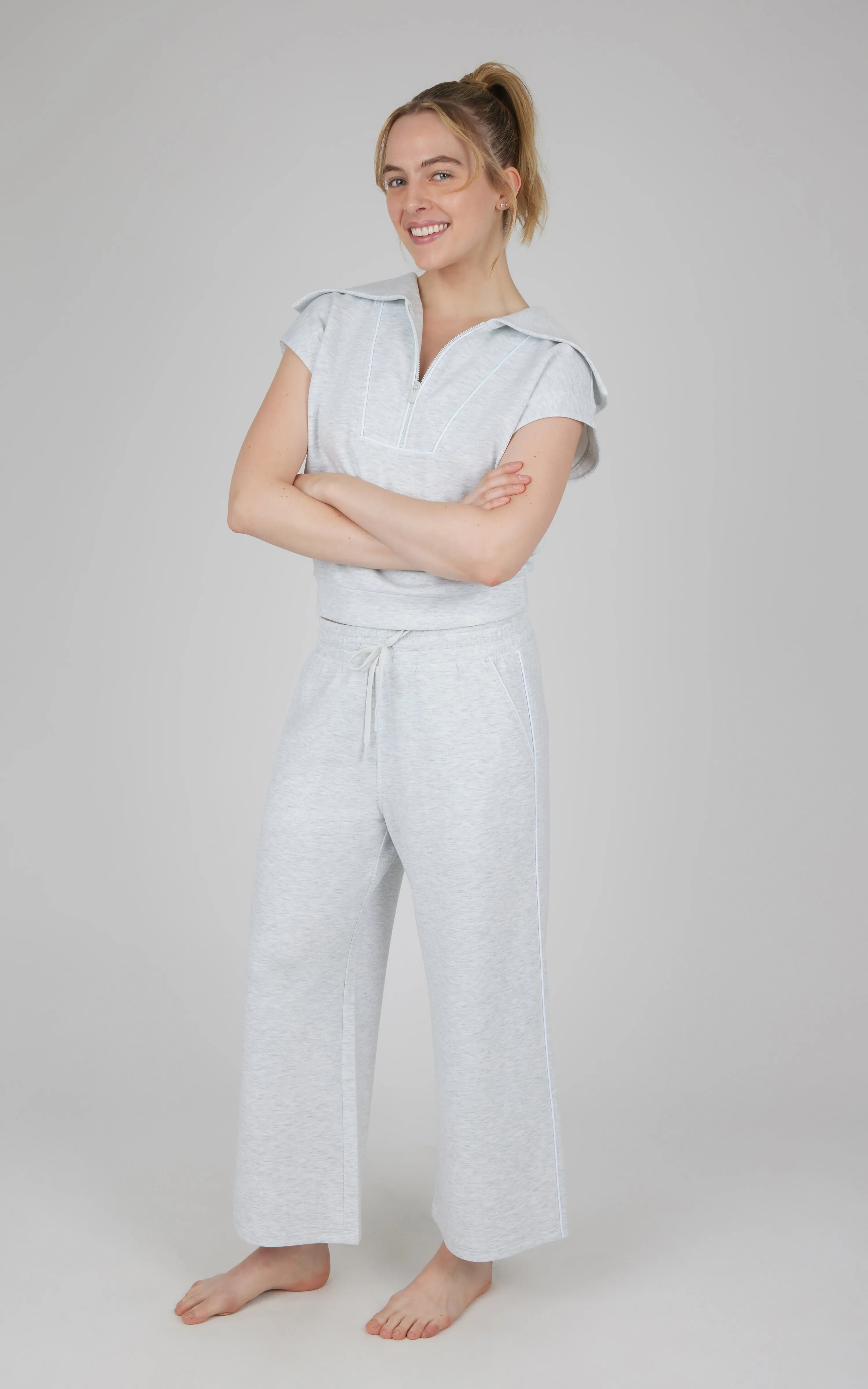 2 PC Half Zip and Pant w/ Contrast Piping