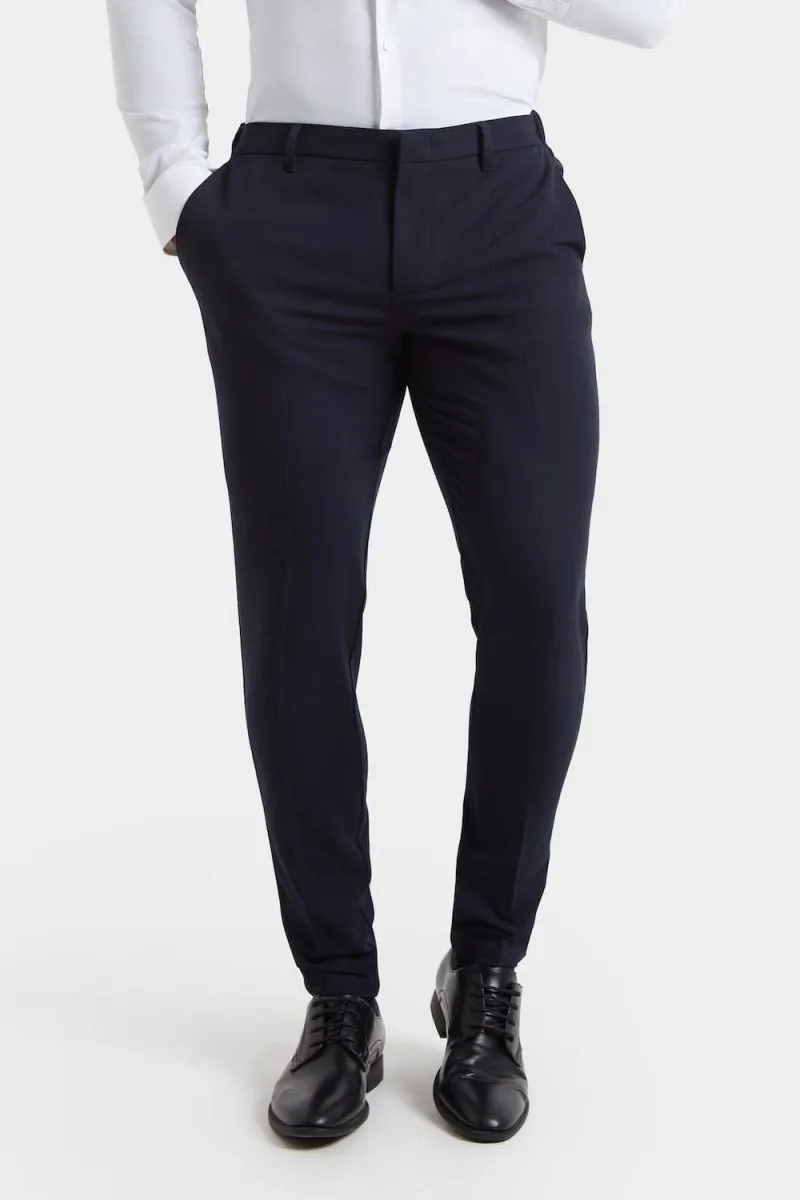 Athletic Fit Essential Pants in Navy