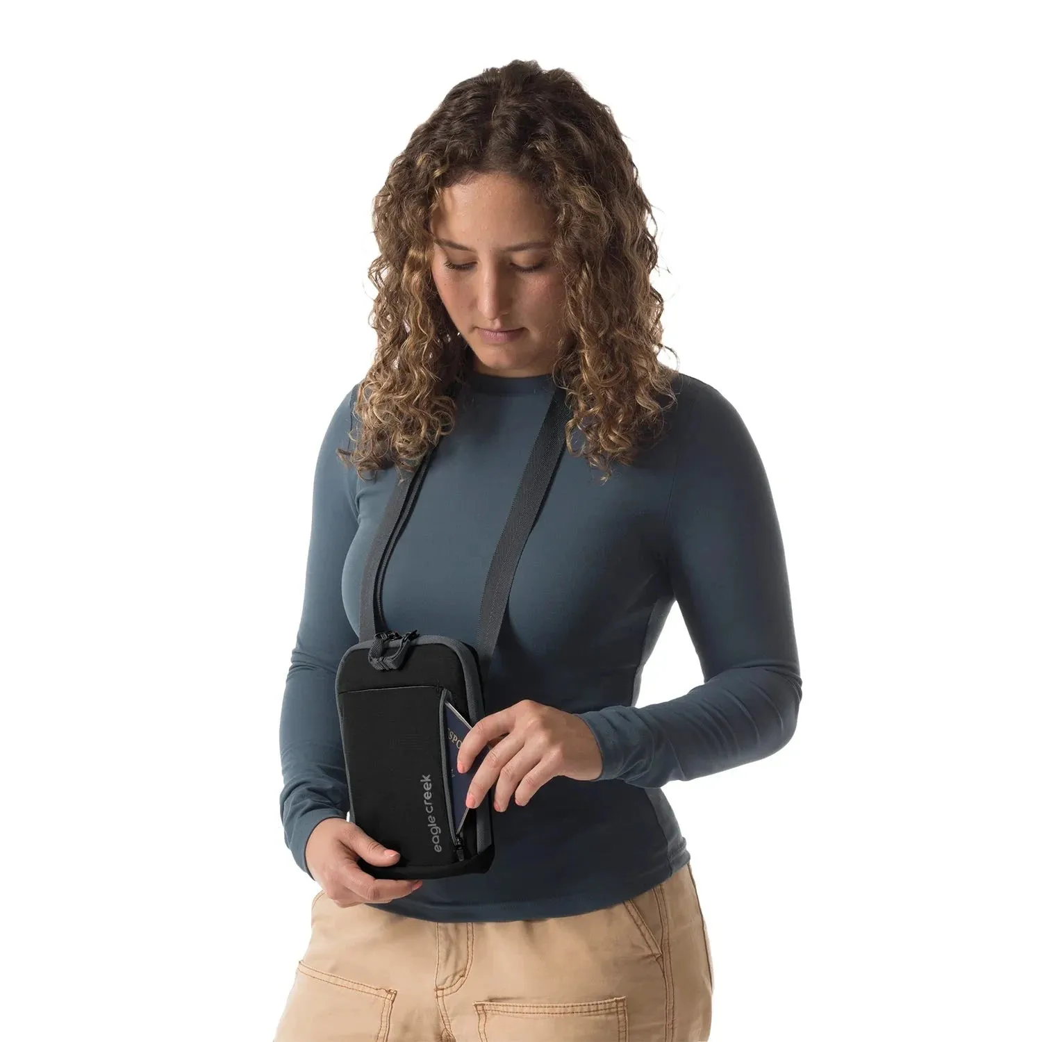 Eagle Creek Stash RFID Crossbody Bag