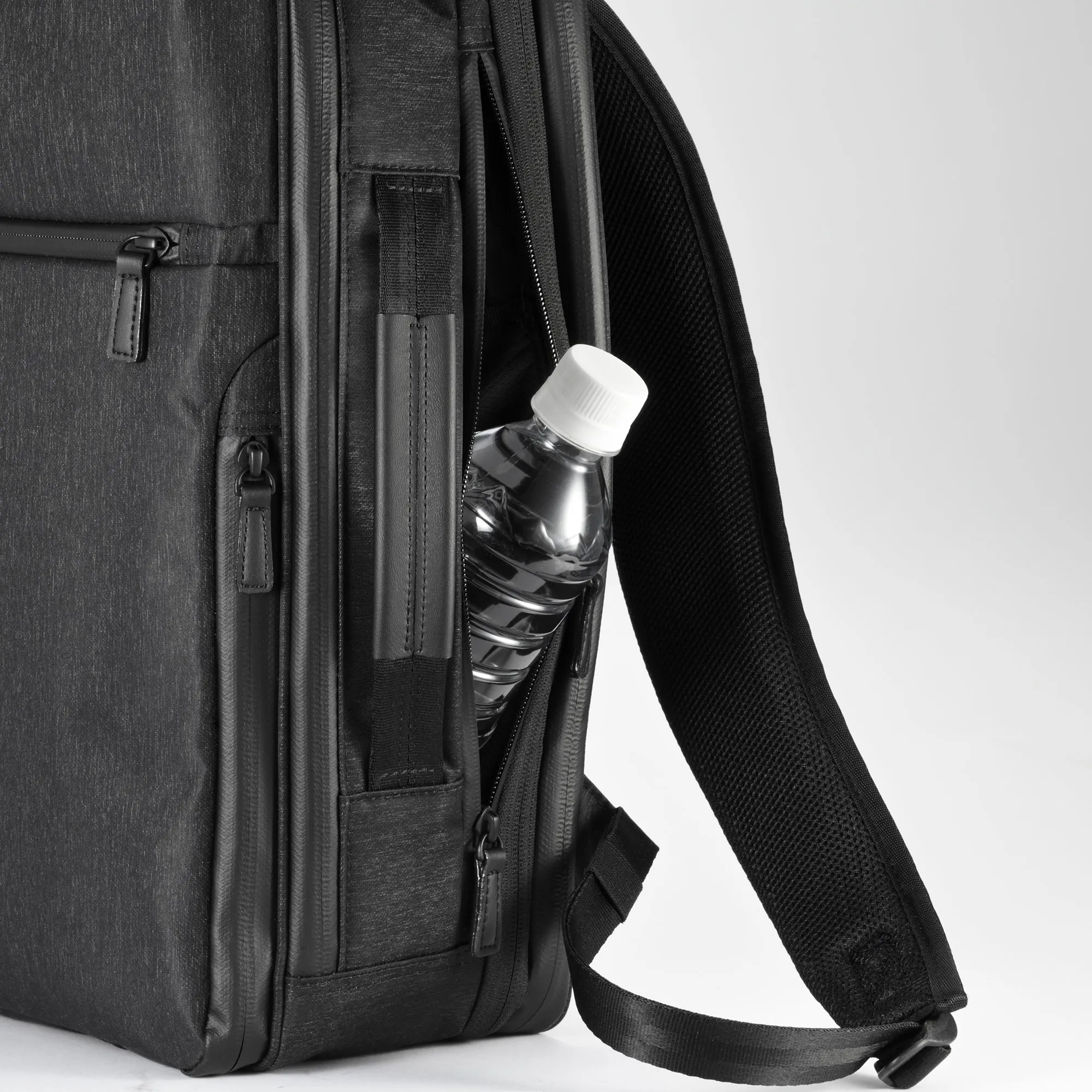 GADGETABLE HEATHER 2 Backpack Expandable Medium