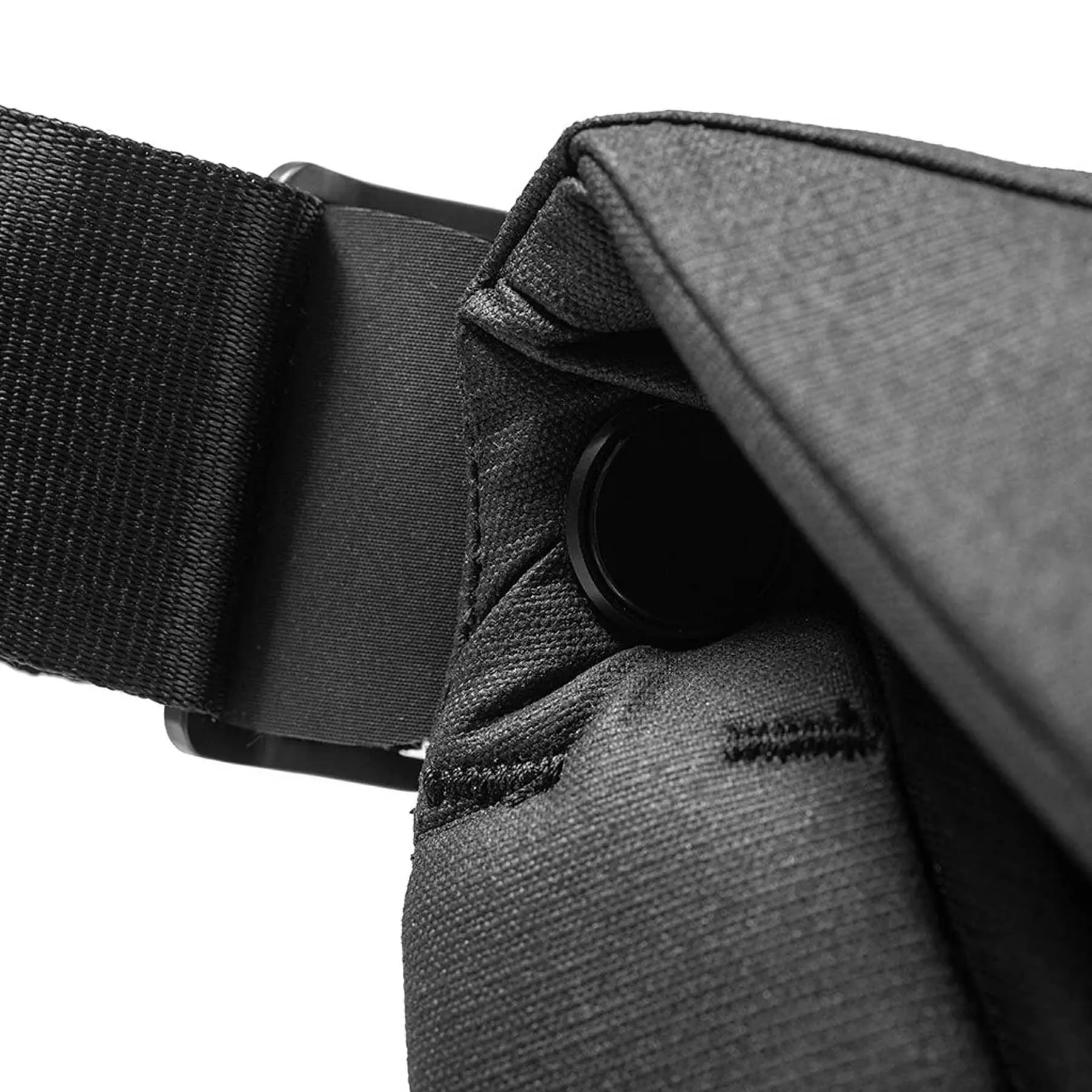 Peak Design Everyday Messenger 13L