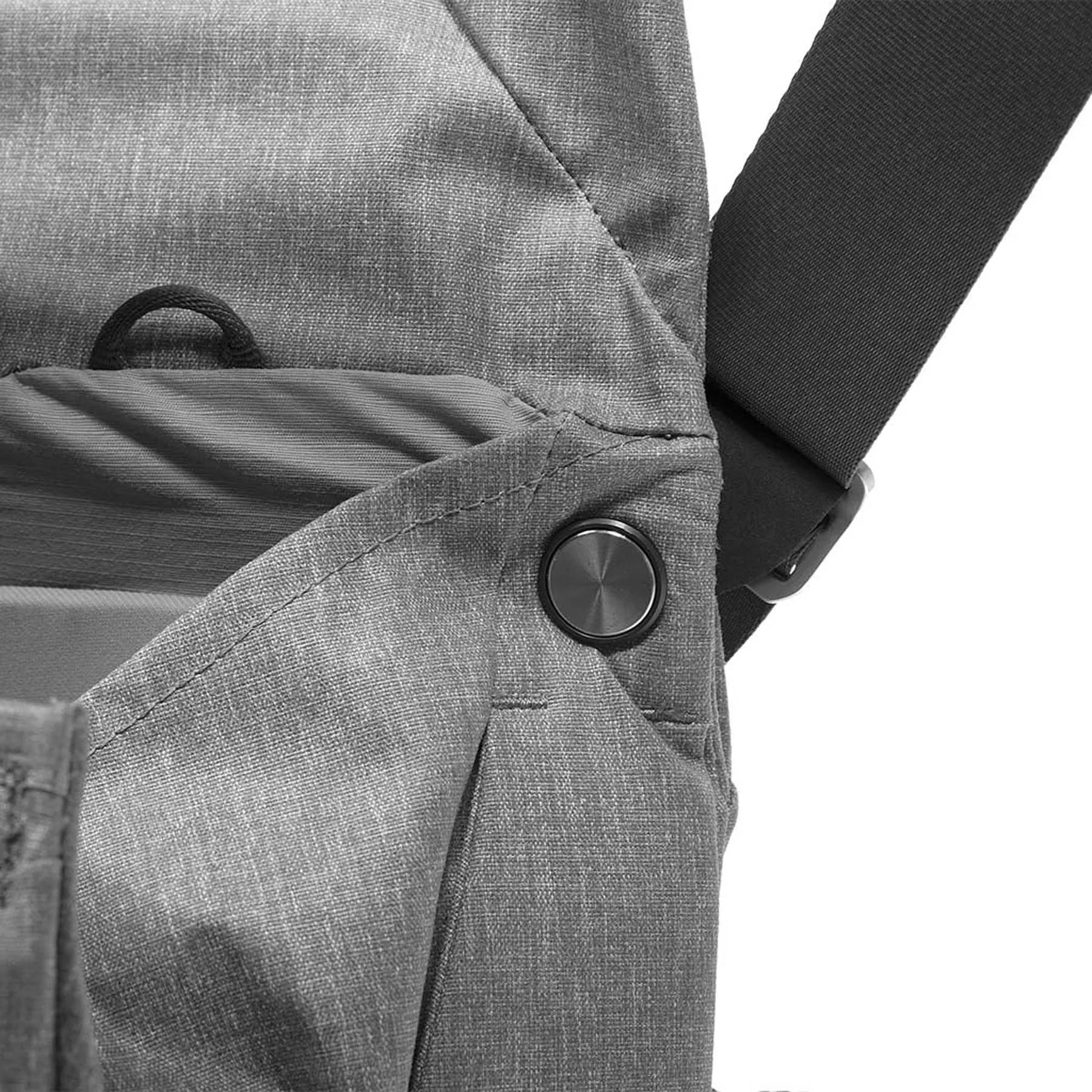 Peak Design Everyday Messenger 13L