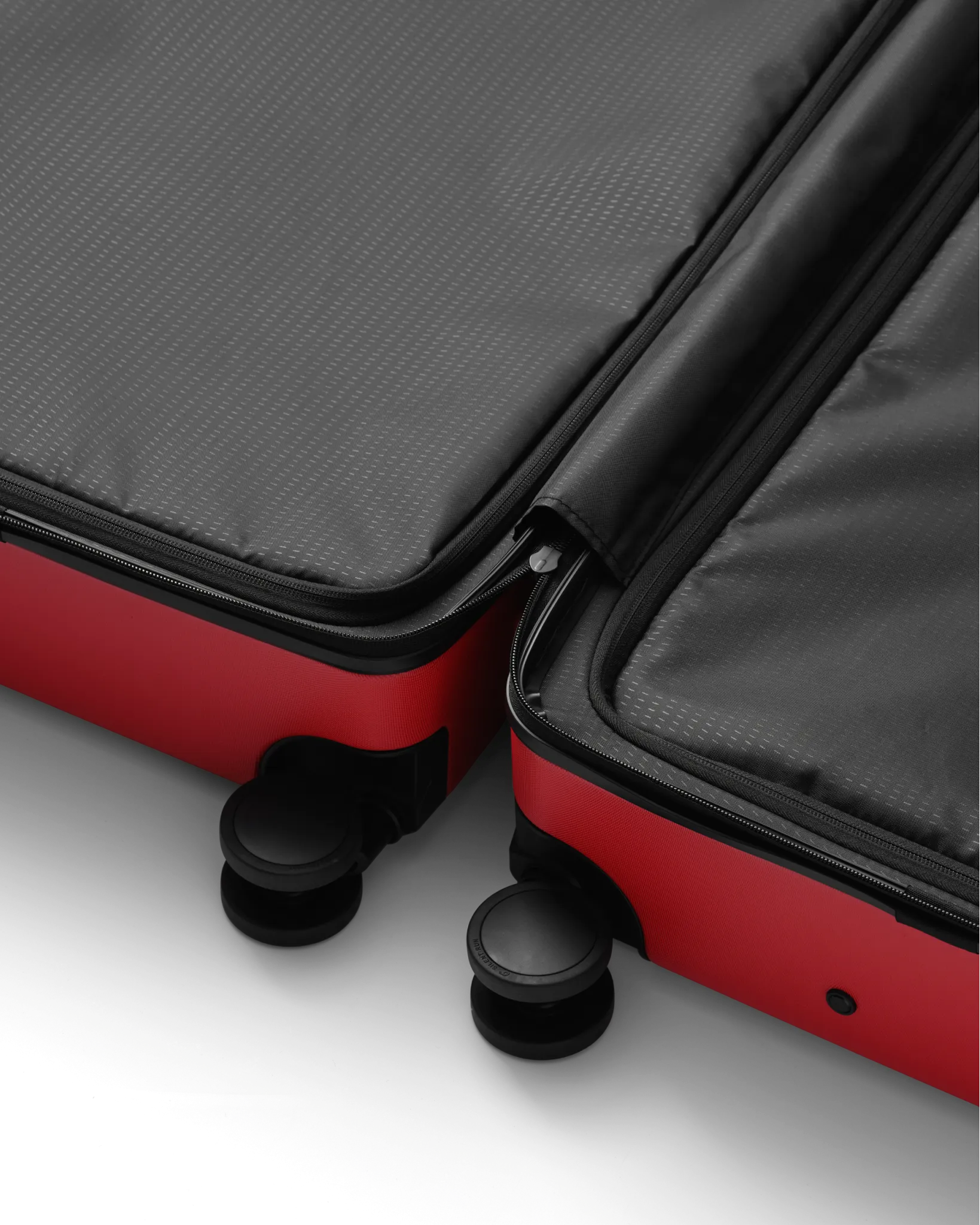 Ramverk Front-access Carry-on Sprite Lightning Red