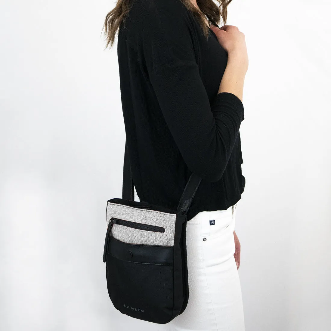 Sherpani Prima Small Crossbody