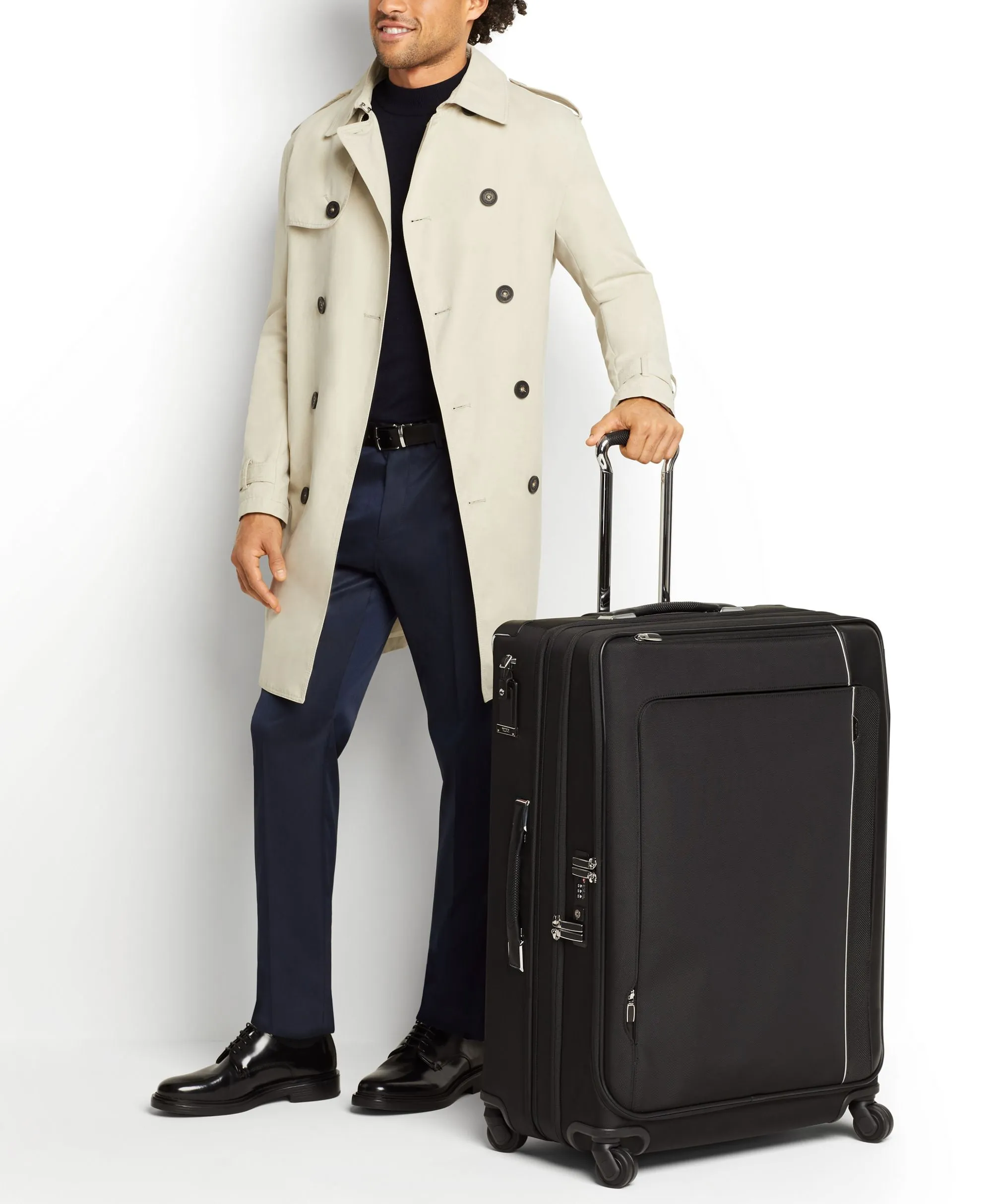 Tumi Arrivé Extended Trip Dual Access 4 Wheeled Packing Case Large Luggage