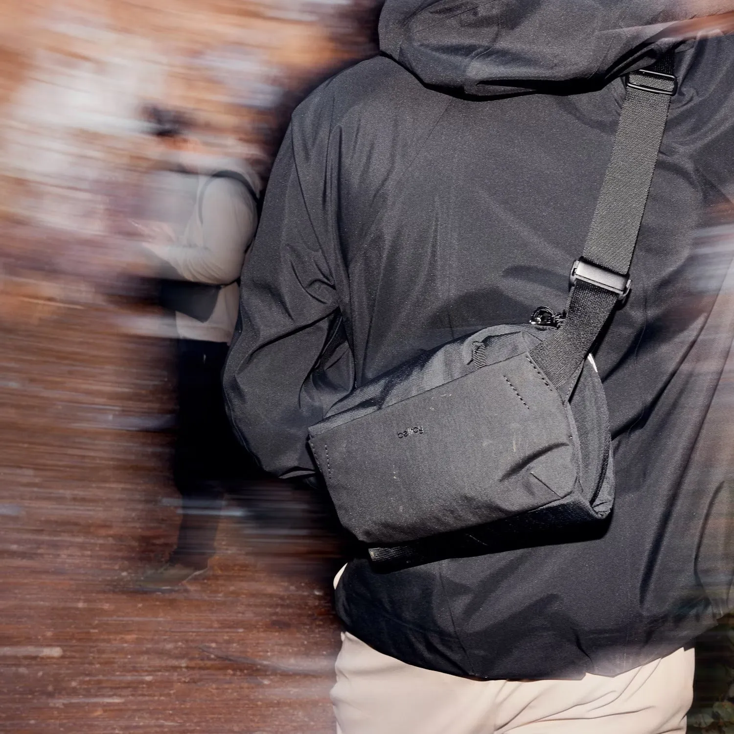 Venture Sling 6L - Black