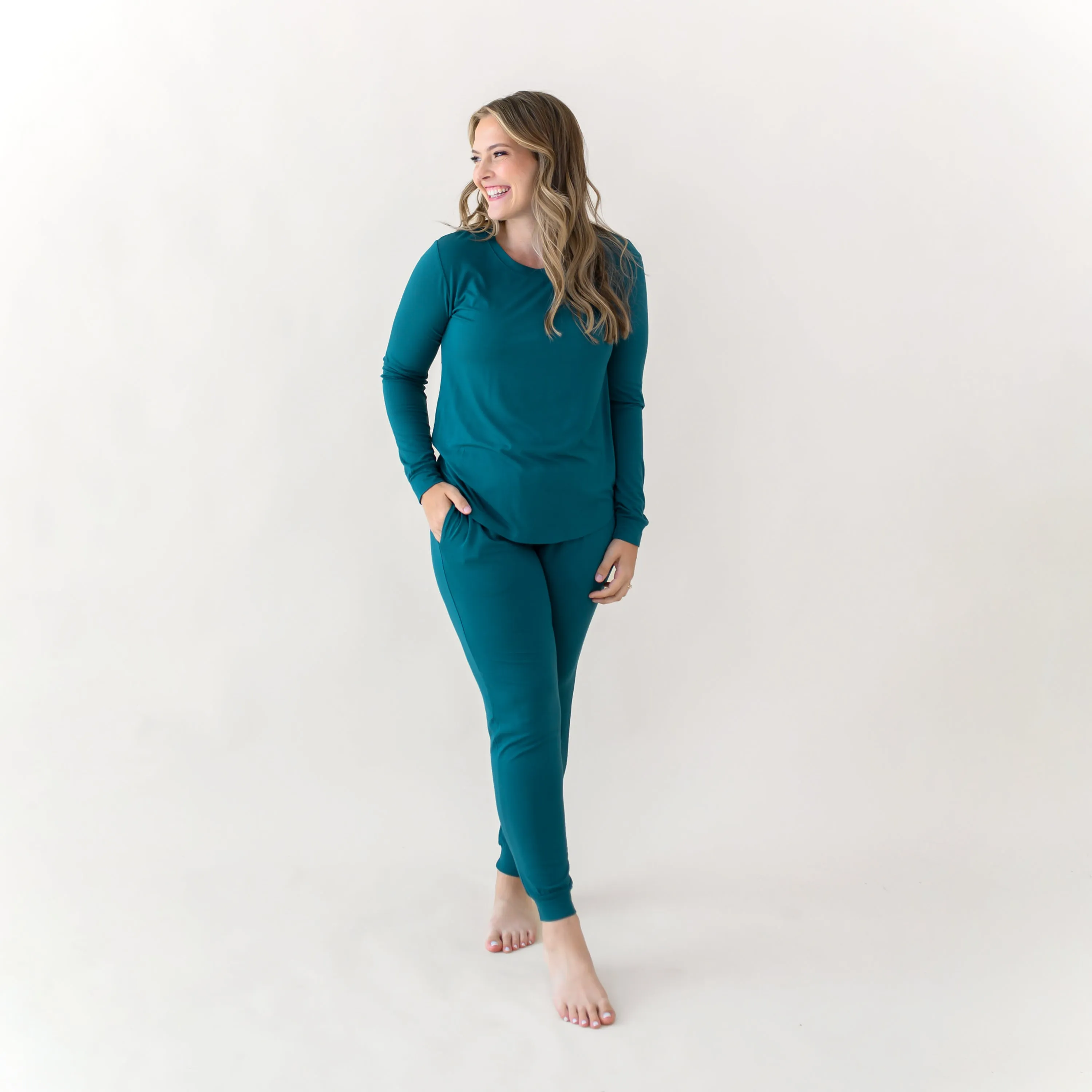 Women's Jogger Pajama Set in Loch